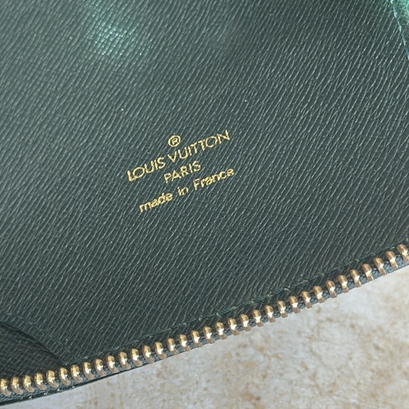 Authentic Louis Vuitton Atoll Epi Taiga Long Wallet M30654 - Picture 4 of 9